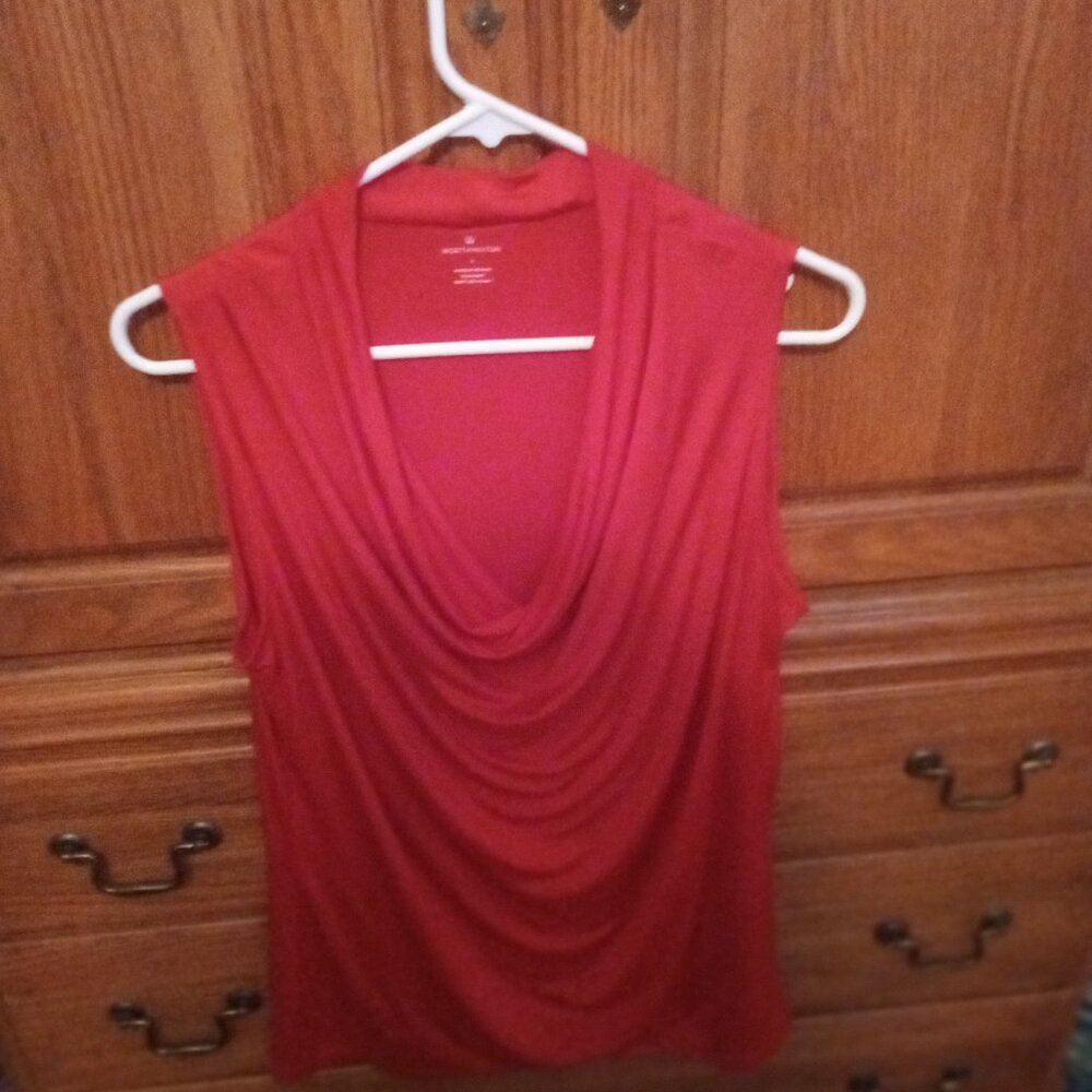 Red scooped neck top